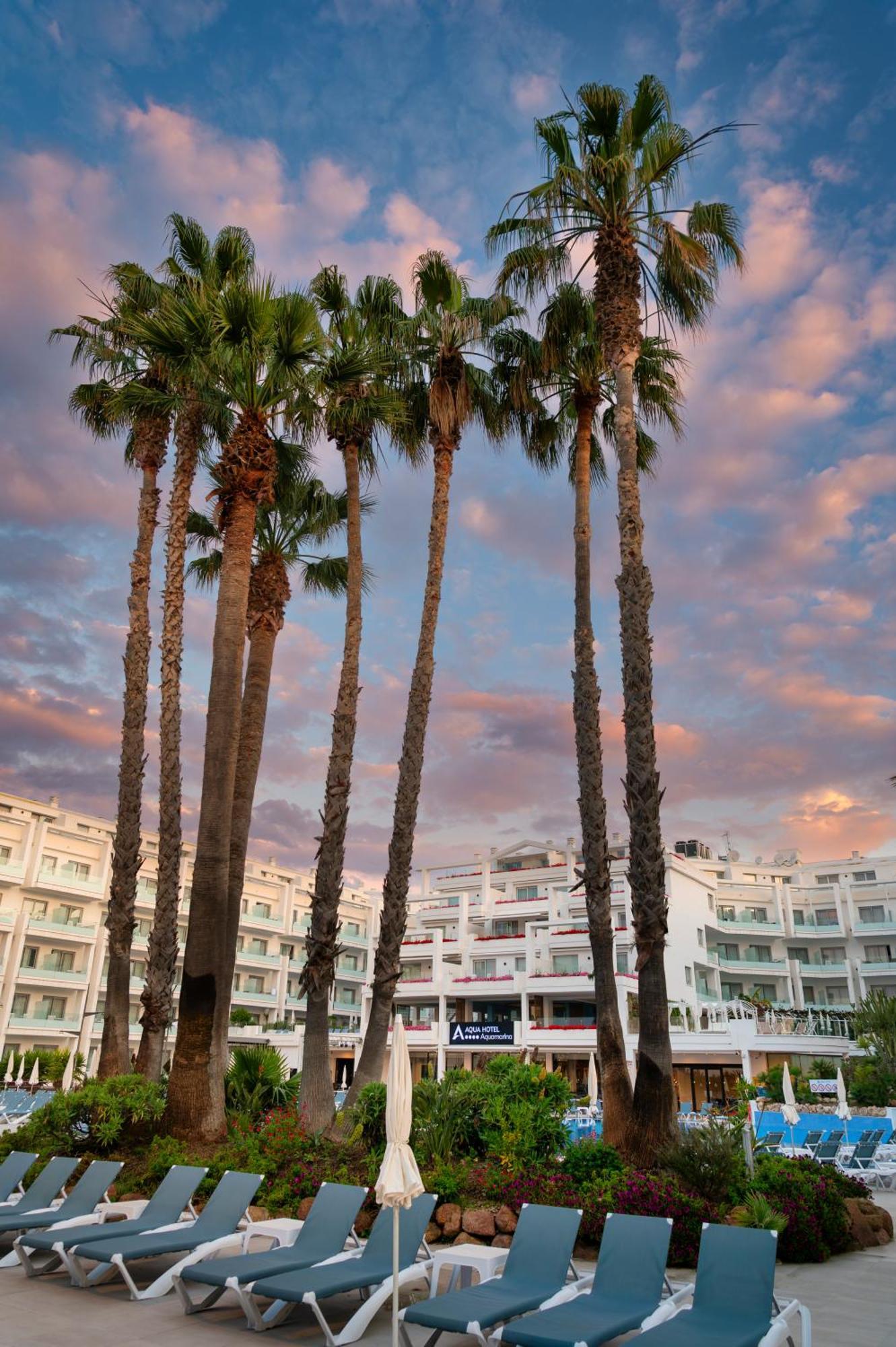 Aqua Hotel Aquamarina & Spa Santa Susanna Exterior foto