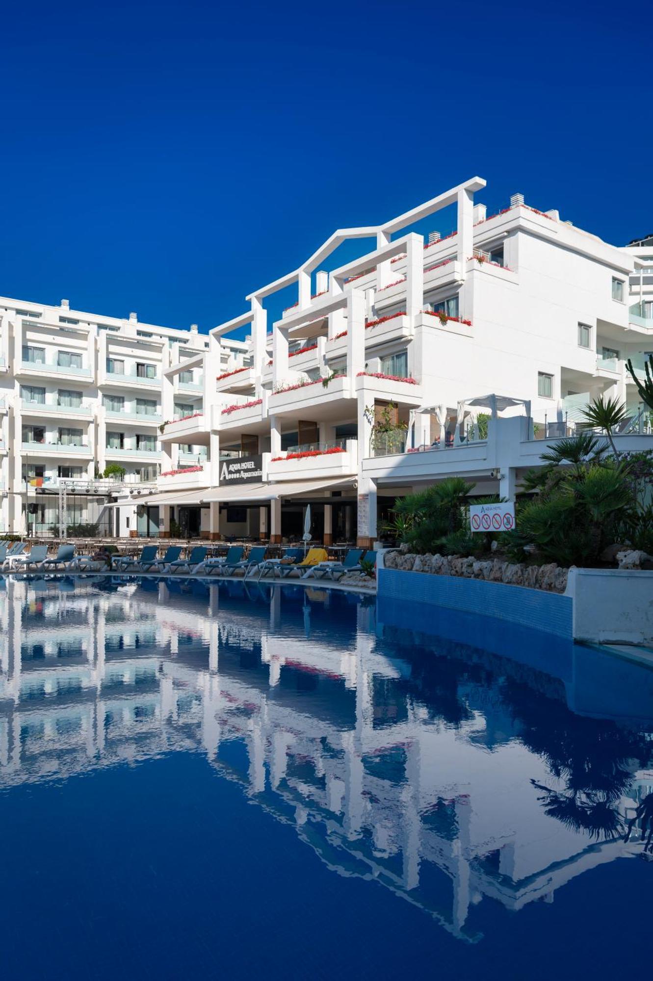 Aqua Hotel Aquamarina & Spa Santa Susanna Exterior foto